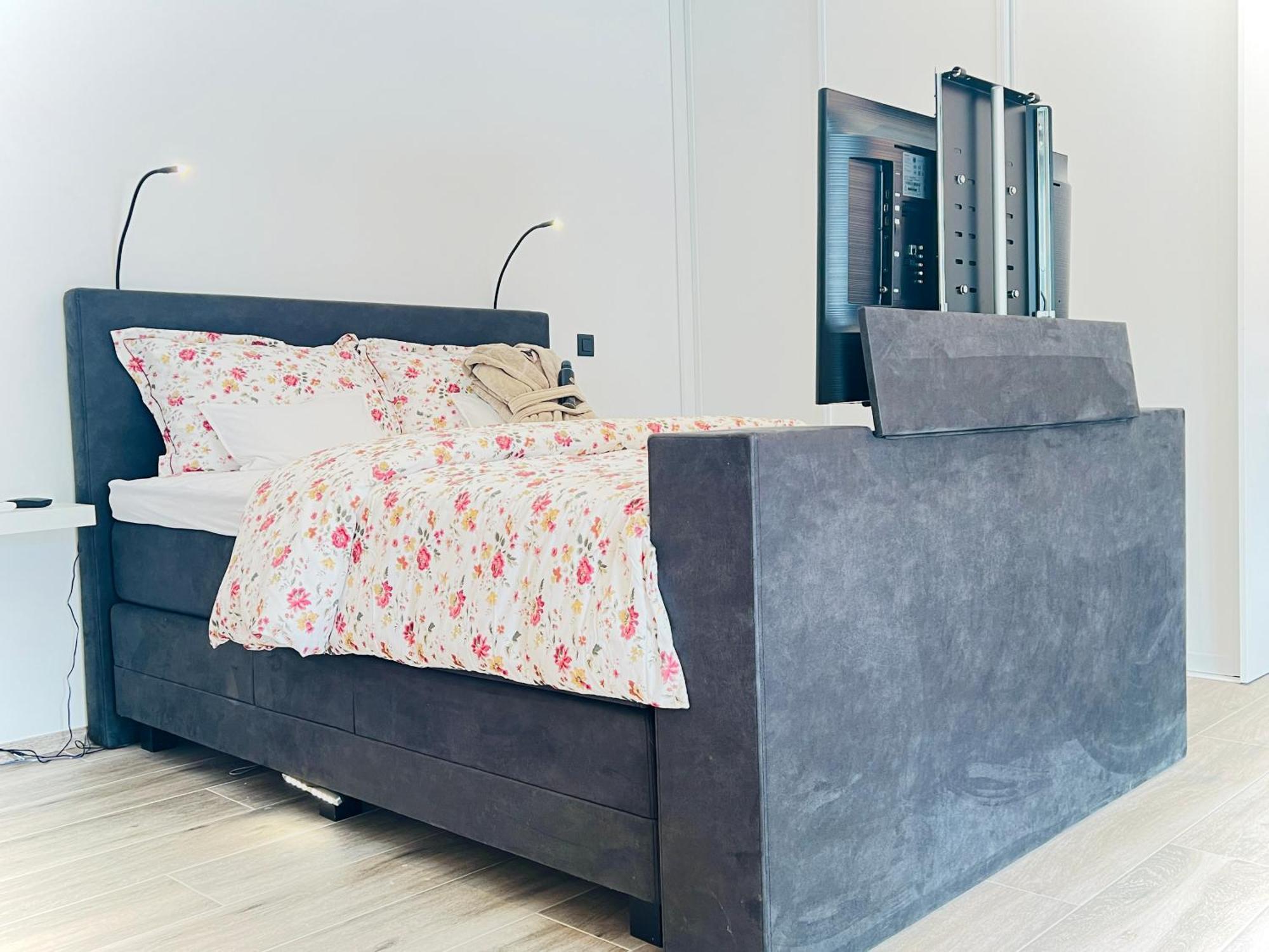 Luxurious Escape - Loveserenity With Pool And Jacuzzi Bruxelles