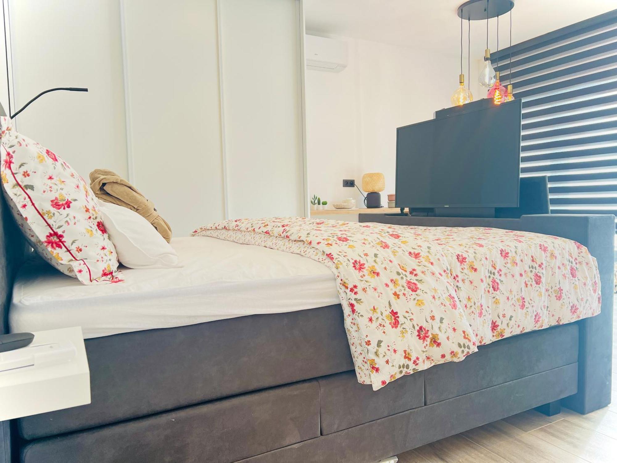 Luxurious Escape - Loveserenity With Pool And Jacuzzi Love hôtel Bruxelles